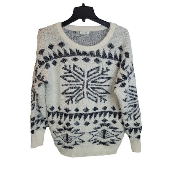 Maurices White Snowflake Eyelash Fuzzy Knit Pullover Sweater Women's Size Large - Picture 1 of 11